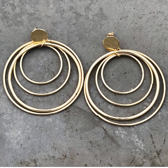 Anthropologie oversized Gold hoop earrings posts - Picture 3 of 4